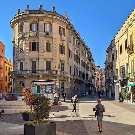 Pley Cagliari Boutique Rooms Exterior foto
